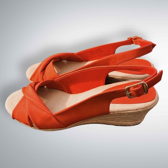 NEW Easy Street Women’s Slingback Espadrille Color: Red, Size 12M - Picture 7 of 12